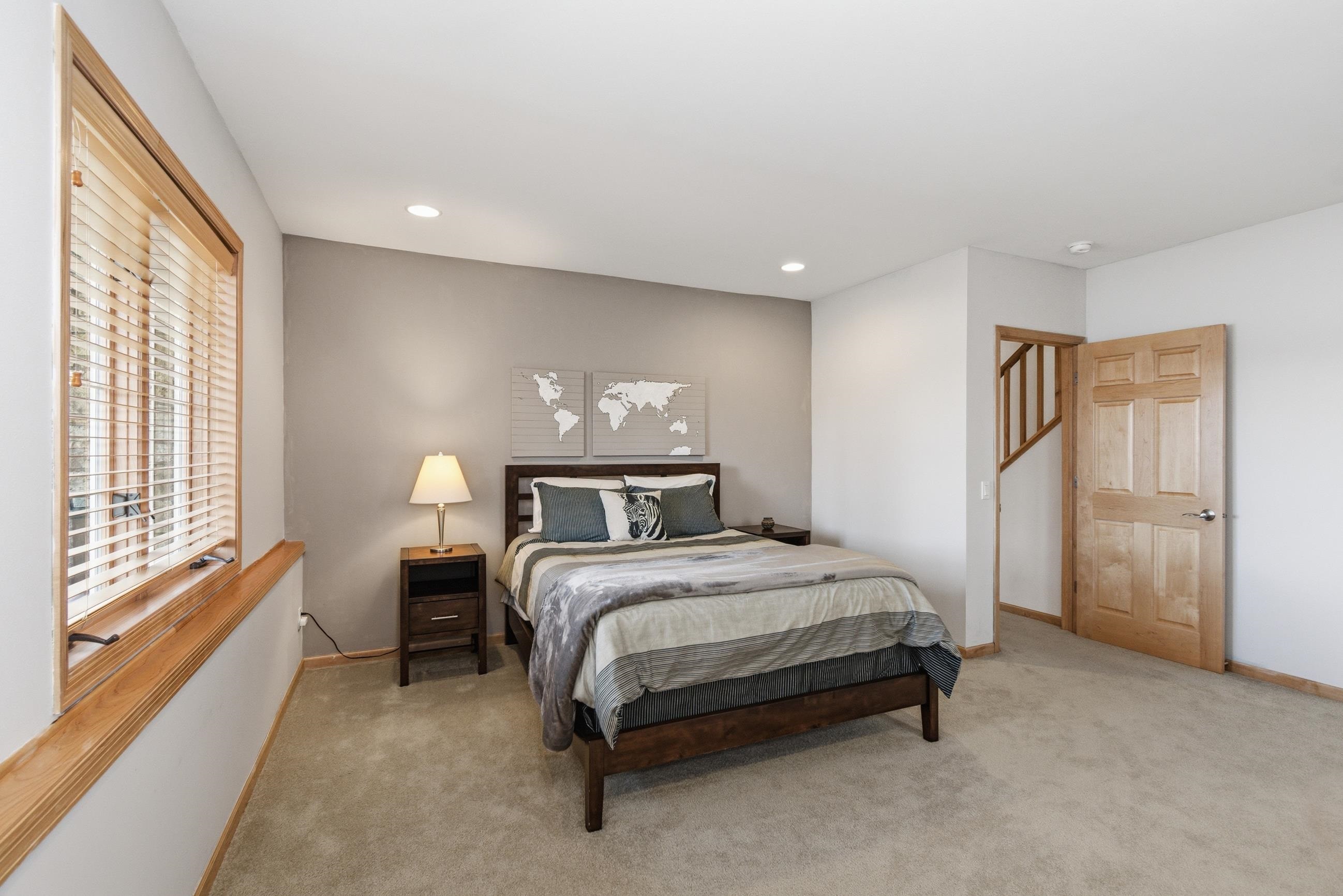 1615 Pond View Middleton, WI 53562 - Photo 50 of 76