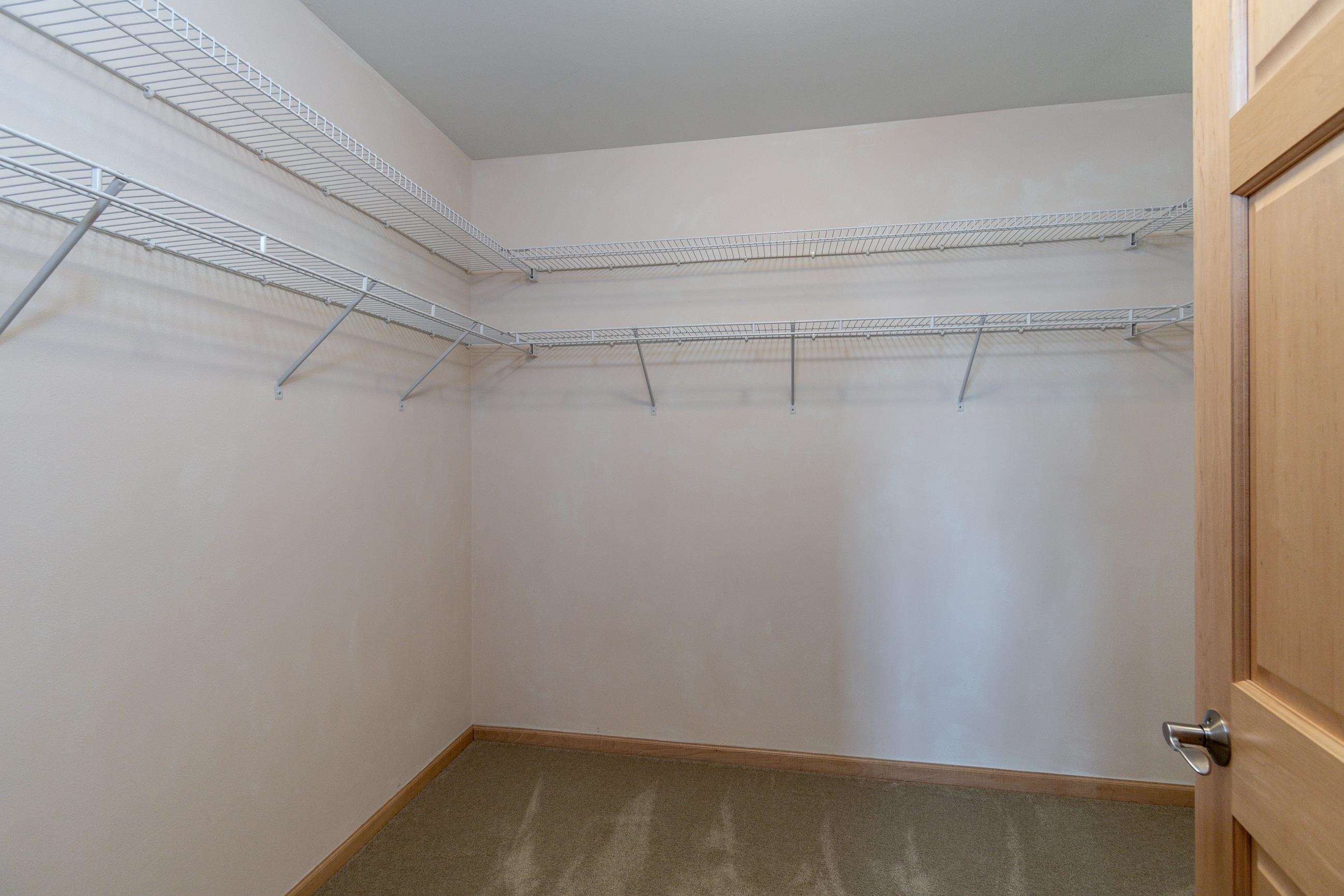 1615 Pond View Middleton, WI 53562 - Photo 51 of 76