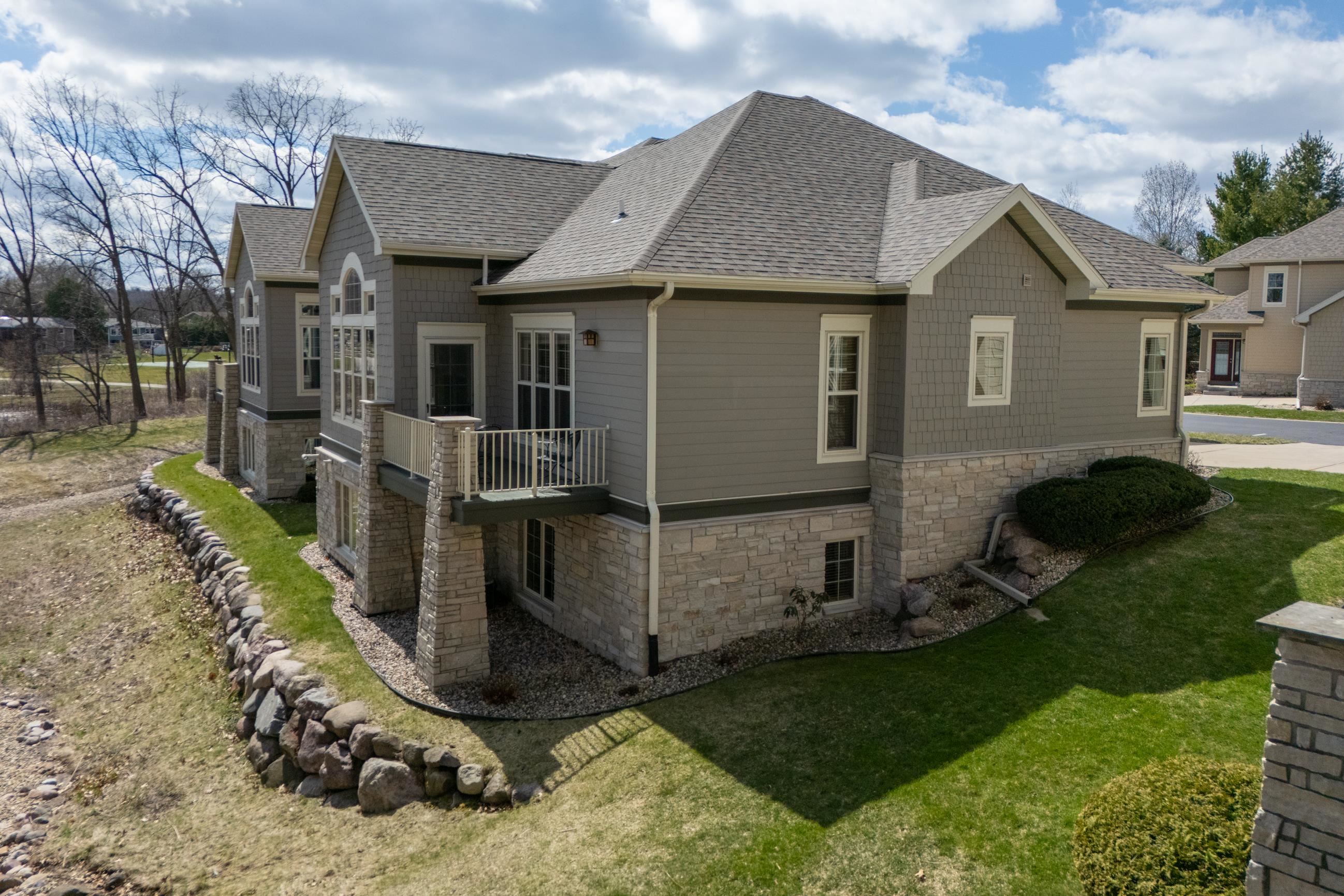 1615 Pond View Middleton, WI 53562 - Photo 57 of 76