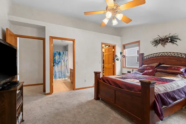 $324,900 | 5433 Brookview Drive, Appleton, WI 54913