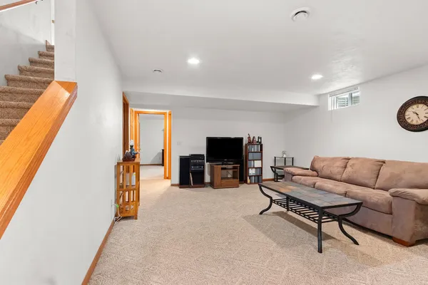 $324,900 | 5433 Brookview Drive, Appleton, WI 54913