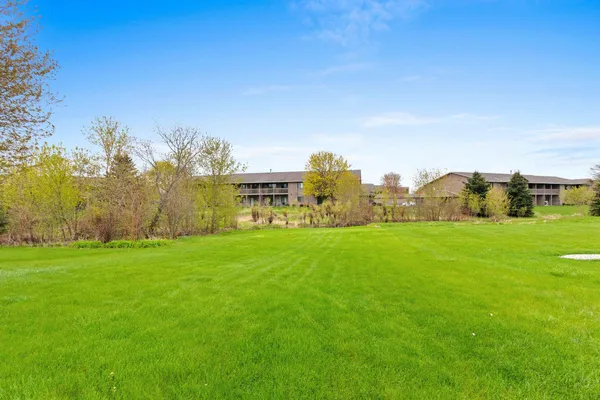 $324,900 | 5433 Brookview Drive, Appleton, WI 54913