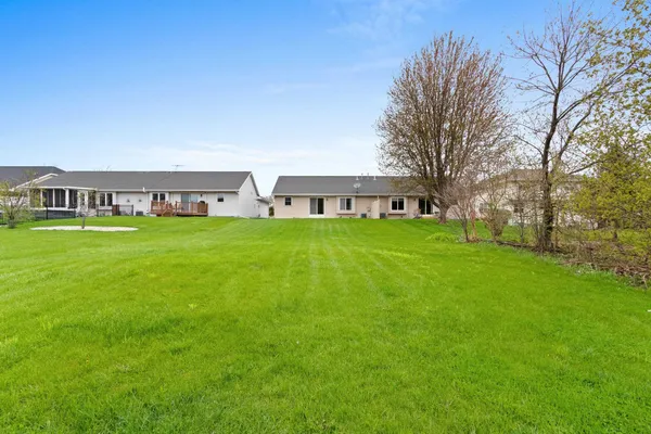 $324,900 | 5433 Brookview Drive, Appleton, WI 54913