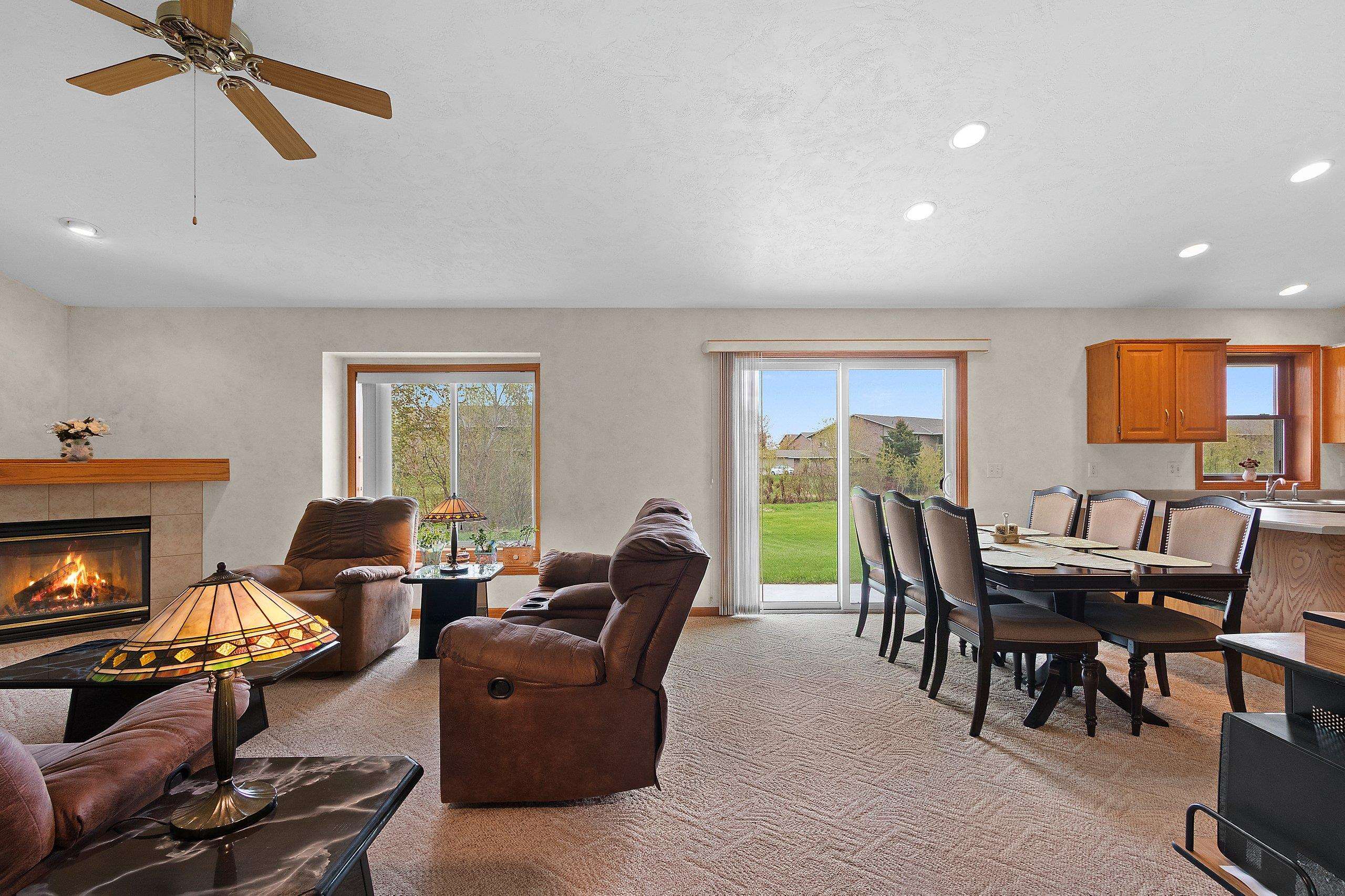 5433 Brookview Drive Appleton, WI 54913 - Photo 7 of 51
