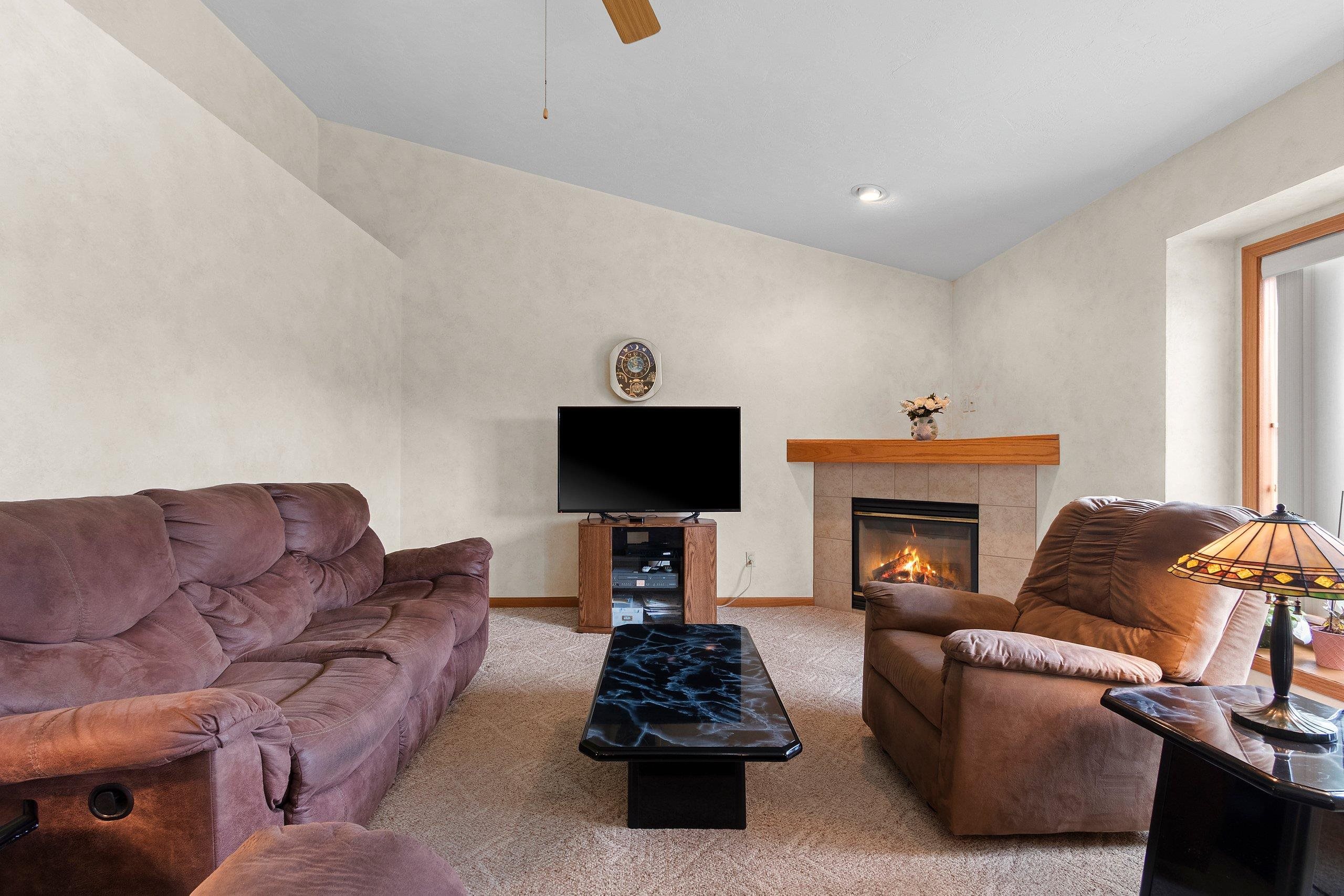 5433 Brookview Drive Appleton, WI 54913 - Photo 9 of 51