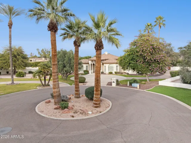 $18,000 | 8303 North 61st Place, Paradise Valley, AZ 85253