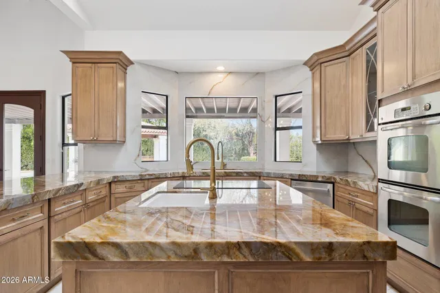 $18,000 | 8303 North 61st Place, Paradise Valley, AZ 85253