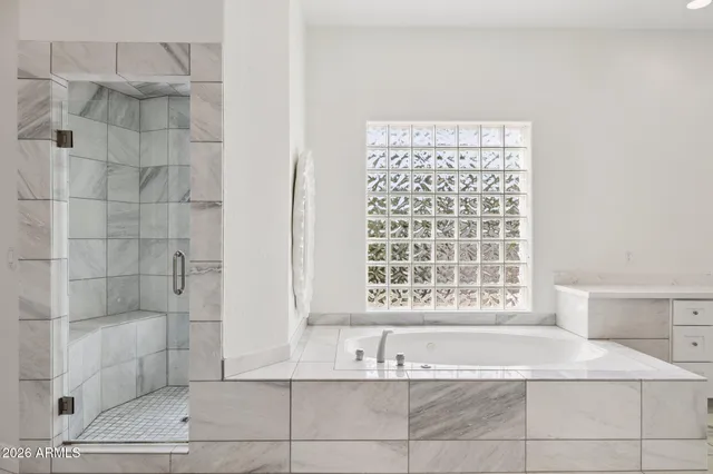 $18,000 | 8303 North 61st Place, Paradise Valley, AZ 85253