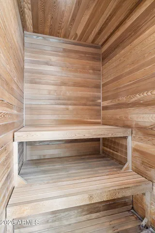 $18,000 | 8303 North 61st Place, Paradise Valley, AZ 85253