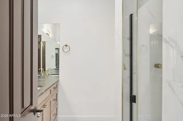 $18,000 | 8303 North 61st Place, Paradise Valley, AZ 85253