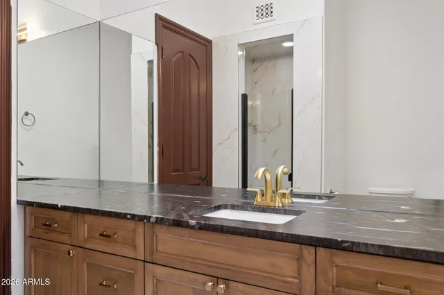 $18,000 | 8303 North 61st Place, Paradise Valley, AZ 85253