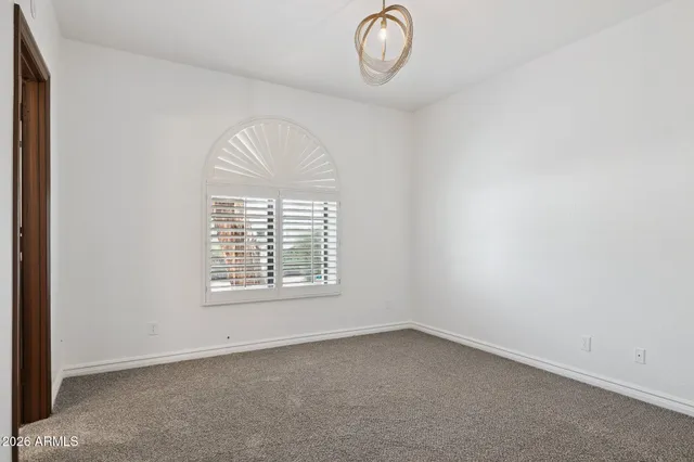 $18,000 | 8303 North 61st Place, Paradise Valley, AZ 85253