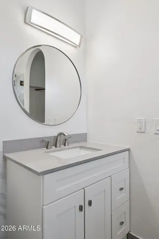 $18,000 | 8303 North 61st Place, Paradise Valley, AZ 85253