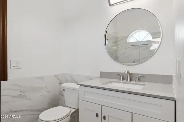 $18,000 | 8303 North 61st Place, Paradise Valley, AZ 85253