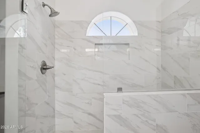 $18,000 | 8303 North 61st Place, Paradise Valley, AZ 85253