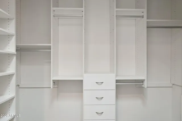 $18,000 | 8303 North 61st Place, Paradise Valley, AZ 85253