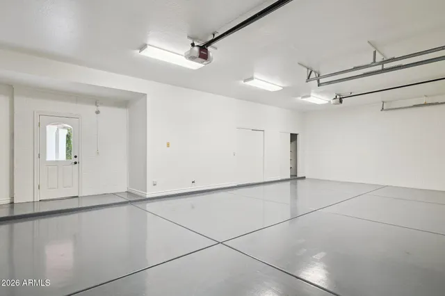 $18,000 | 8303 North 61st Place, Paradise Valley, AZ 85253