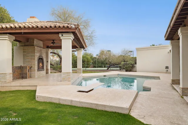 $18,000 | 8303 North 61st Place, Paradise Valley, AZ 85253