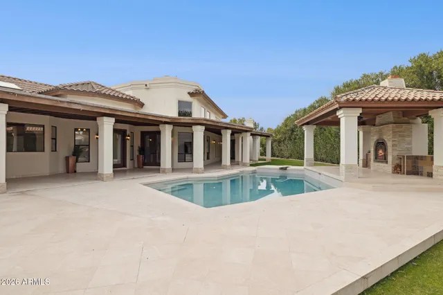 $18,000 | 8303 North 61st Place, Paradise Valley, AZ 85253