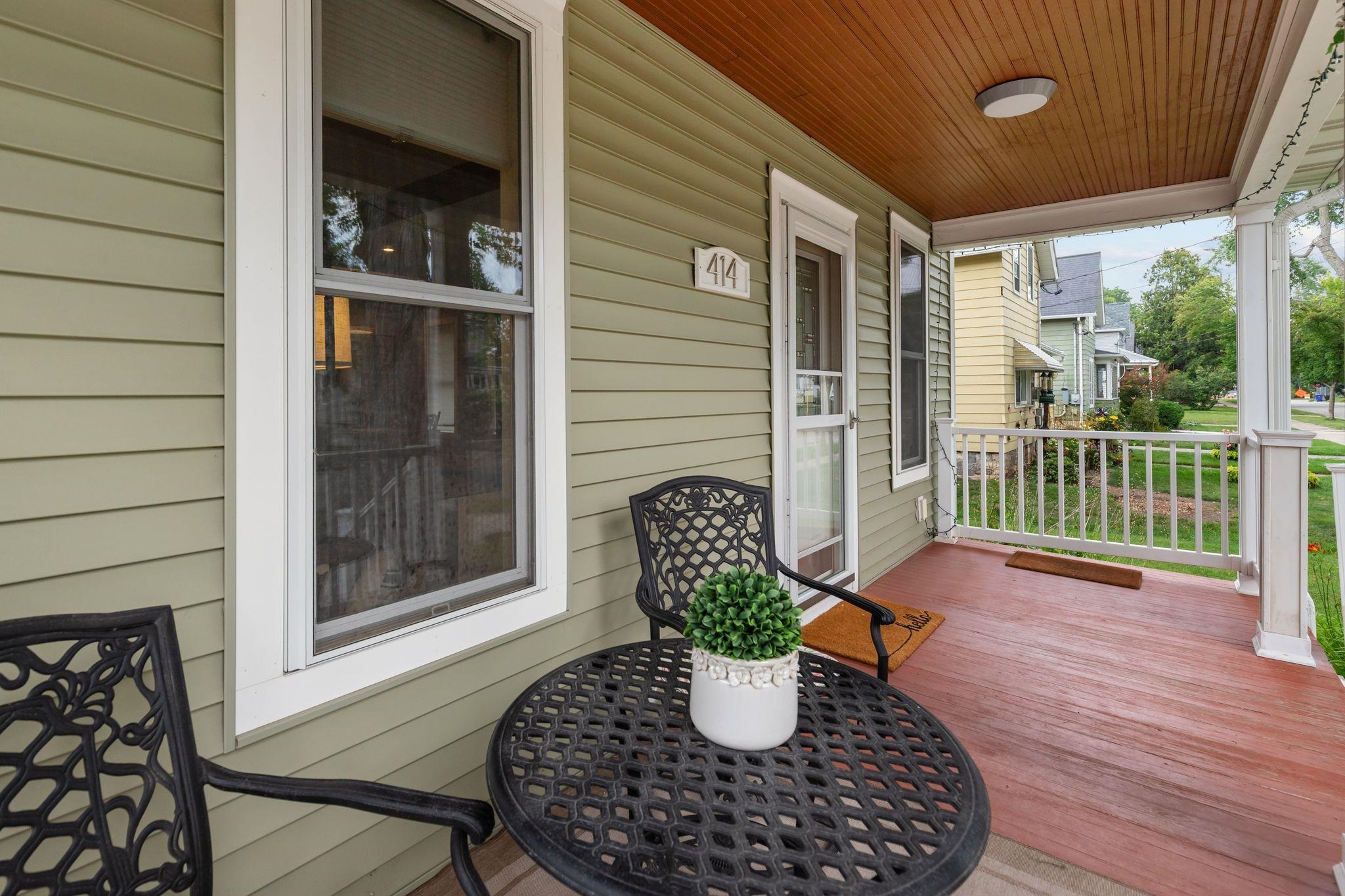 414 East Spring Street Appleton, WI 54911 - Photo 2 of 31 Gallery Image 2