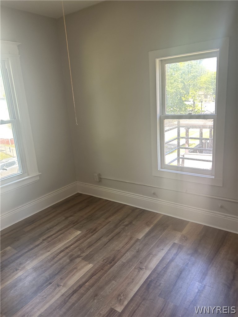 110-112 Thorndale Terrace Rochester, NY 14611 - Photo 18 of 28 Gallery Image 18