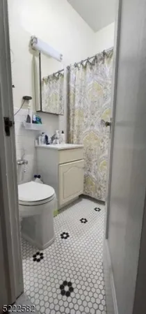 $2,100 | 4 Riverside Drive, Unit 302, Cranford, NJ 07016