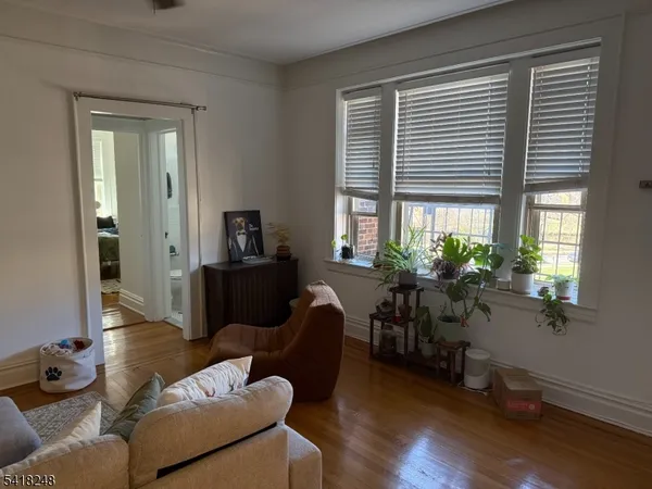 $2,100 | 4 Riverside Drive, Unit 302, Cranford, NJ 07016