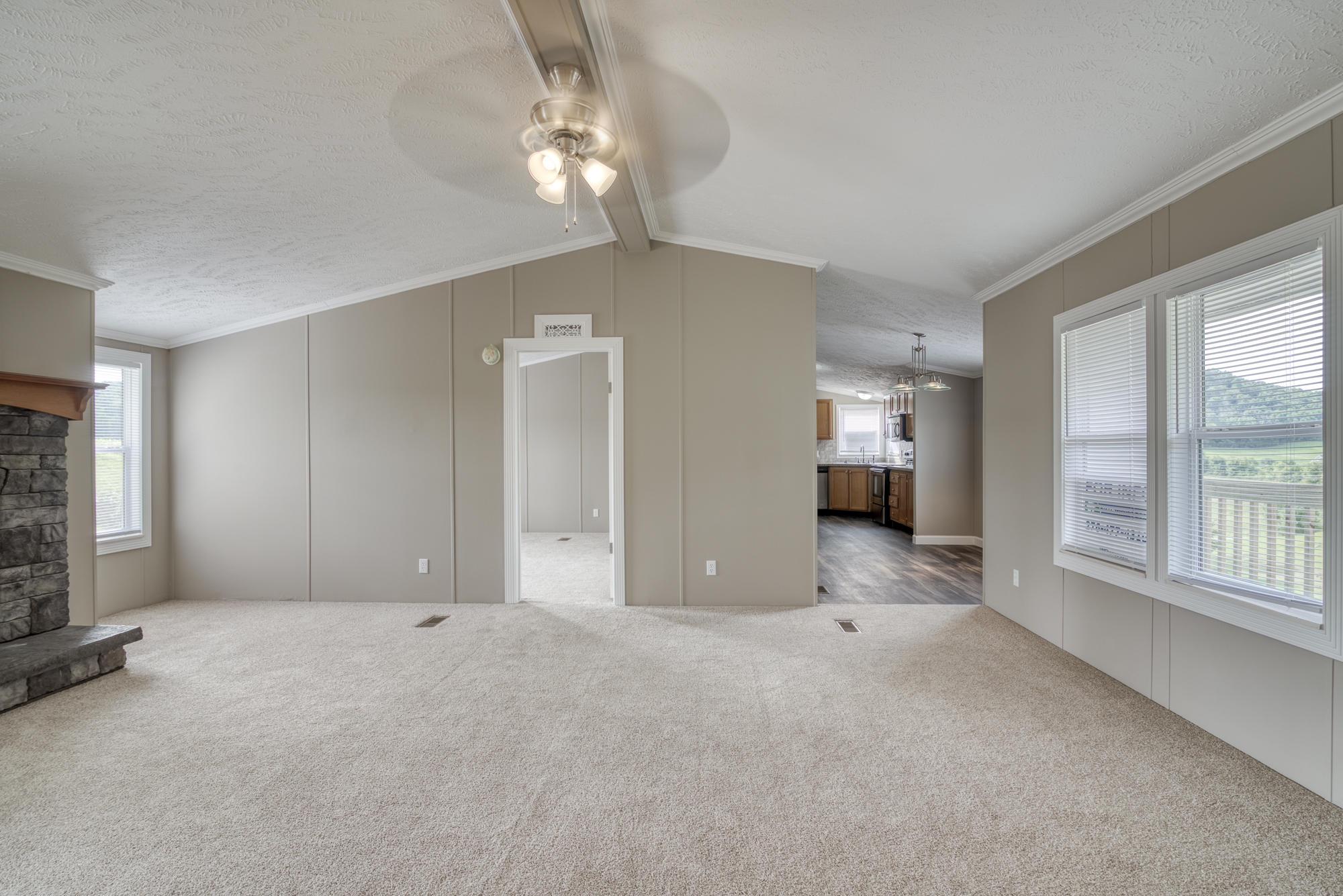 15177 Hearst Road Bristol, VA 24202 - Photo 20 of 23 15177-Hearst-Rd-Bristol-VA Highlands-Rea