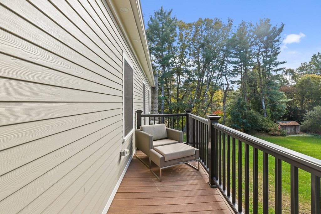 17 Applecrest Road Weston, MA 02493 - Photo 40 of 42