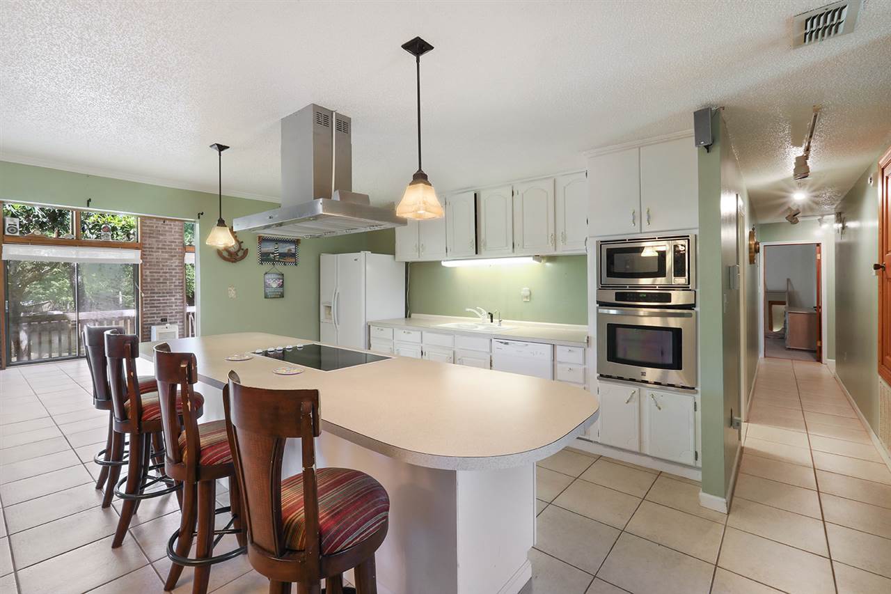 11756 Dogwood Dells Circle Foley, AL 36535 - Photo 6 of 15 Kitchen