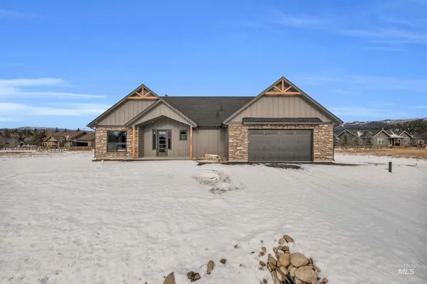 $1,100,000 | 1107 Mo's Way, McCall, ID 83638