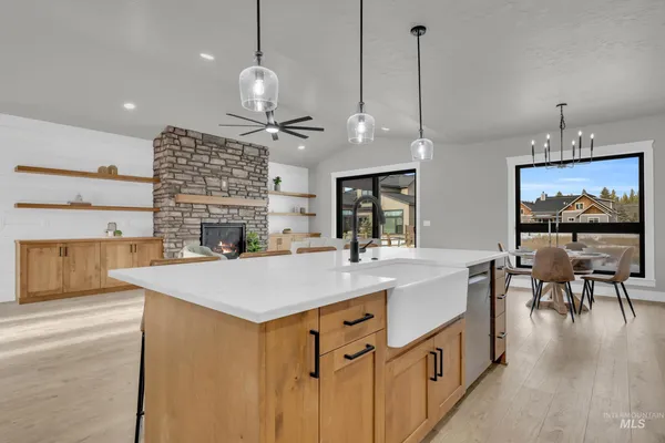 $1,090,000 | 1107 Mo's Way, McCall, ID 83638