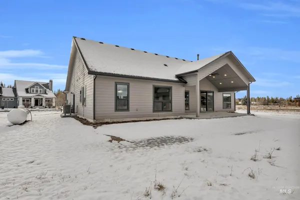 $1,090,000 | 1107 Mo's Way, McCall, ID 83638