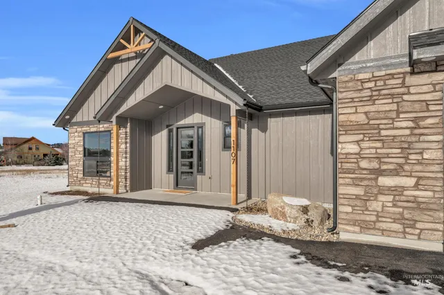 $1,275,000 | 1107 Mo's Way, McCall, ID 83638