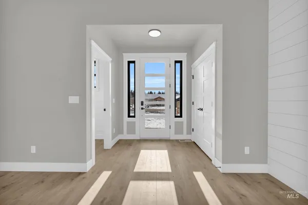 $1,090,000 | 1107 Mo's Way, McCall, ID 83638