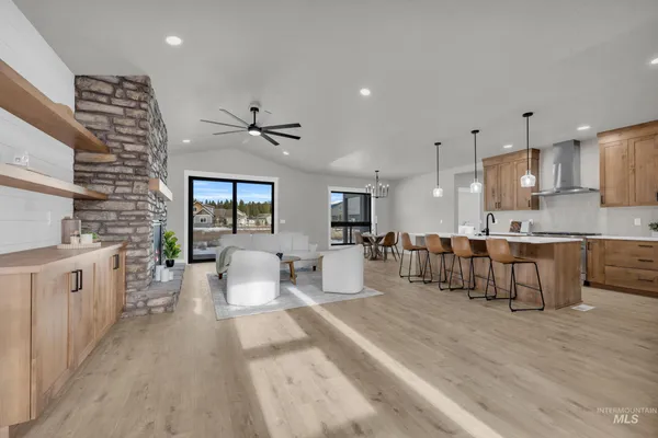 $1,090,000 | 1107 Mo's Way, McCall, ID 83638