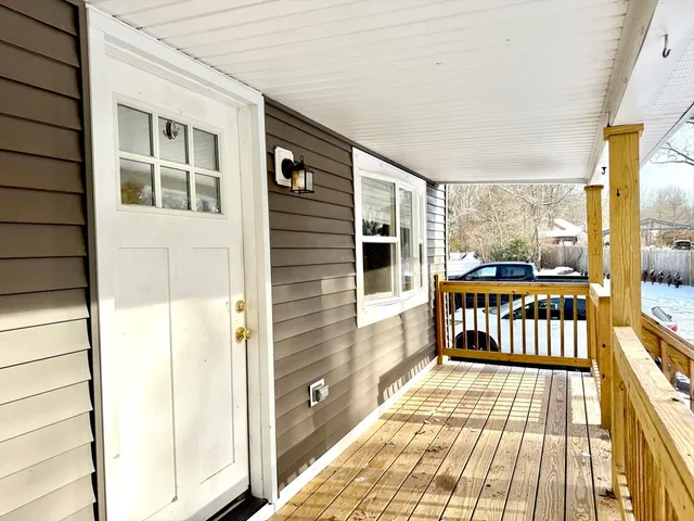 $3,100 | 32 Jerry Way, Unit FRONT, Taunton, MA 02780