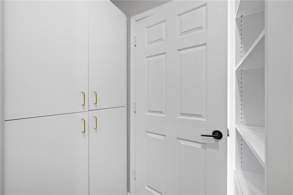 3636 Habersham Road Northwest, Unit 2207 Atlanta, GA 30305 - Photo 21 of 32