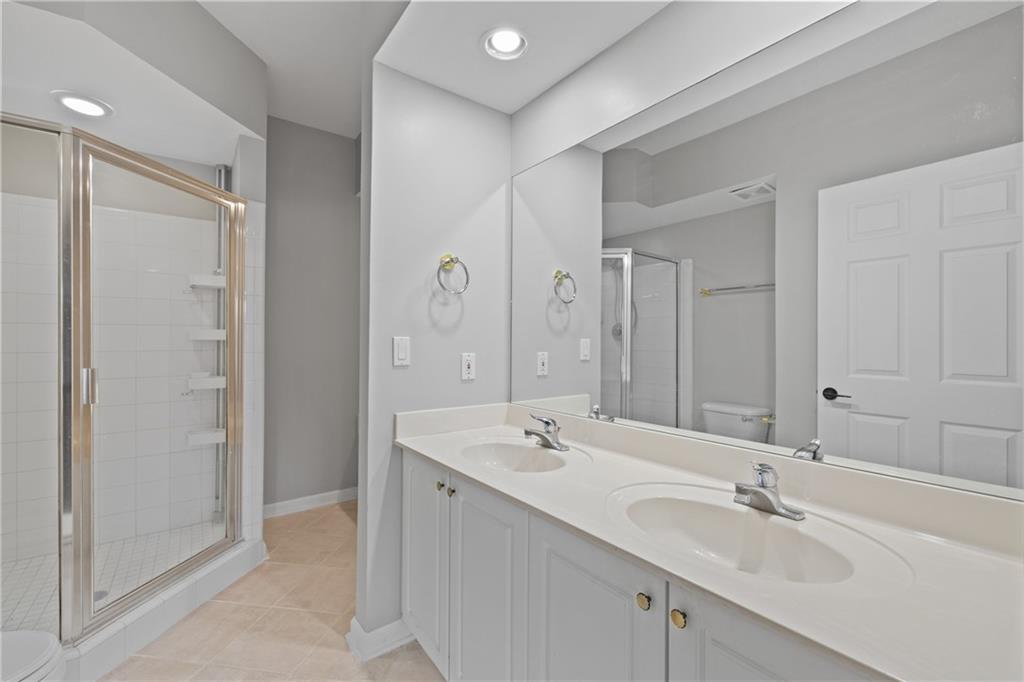 3636 Habersham Road Northwest, Unit 2207 Atlanta, GA 30305 - Photo 22 of 32