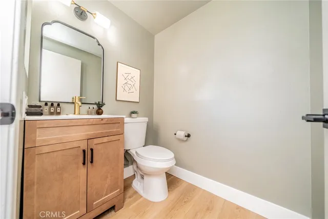 $679,900 | 951 Willowcreek Drive, Corona, CA 92878