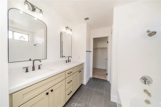 $679,900 | 951 Willowcreek Drive, Corona, CA 92878