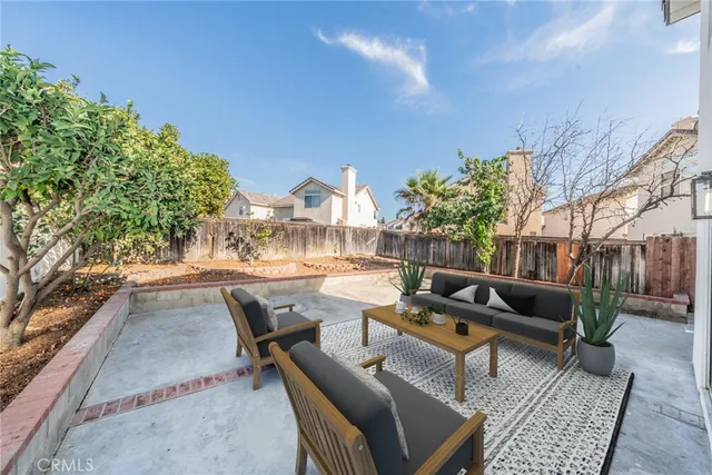 $679,900 | 951 Willowcreek Drive, Corona, CA 92878