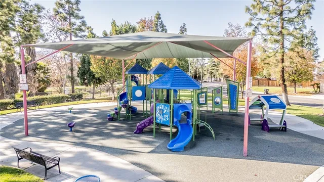 $679,900 | 951 Willowcreek Drive, Corona, CA 92878