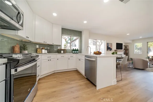 $679,900 | 951 Willowcreek Drive, Corona, CA 92878