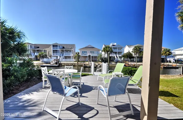 $1,325,000 | 39 Lee Street, Ocean Isle Beach, NC 28469