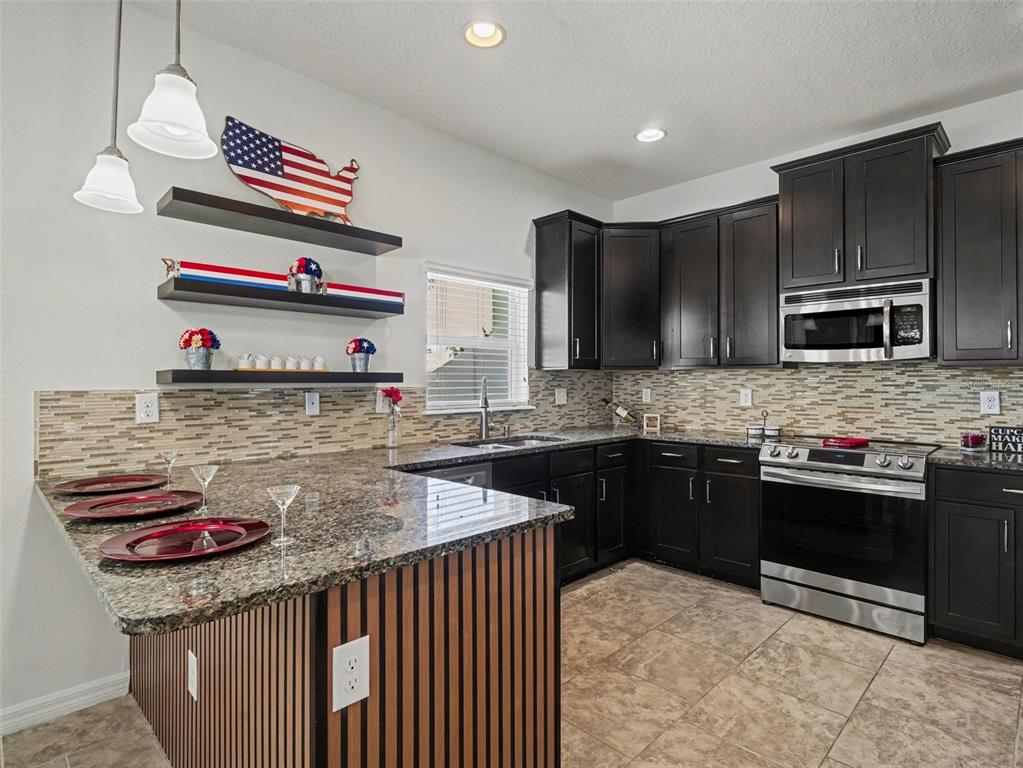 6417 Key Island Boulevard Apollo Beach, FL 33572 - Photo 11 of 34