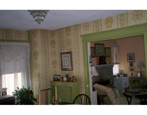 90 Sylvan Street Springfield, MA 01108 - Photo 3 of 7