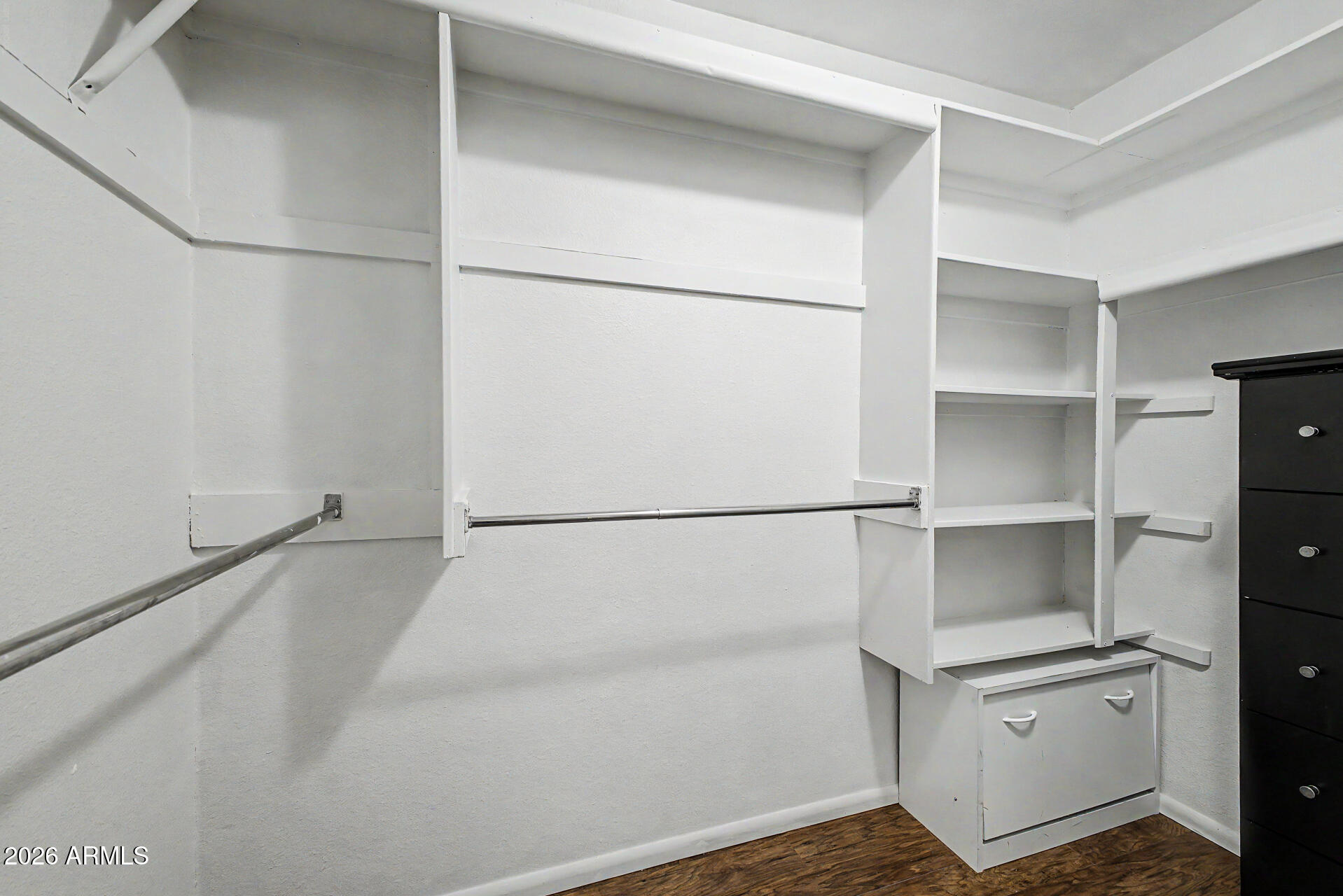 2552 East Brown Road Mesa, AZ 85213 - Photo 22 of 37 20 - Brown