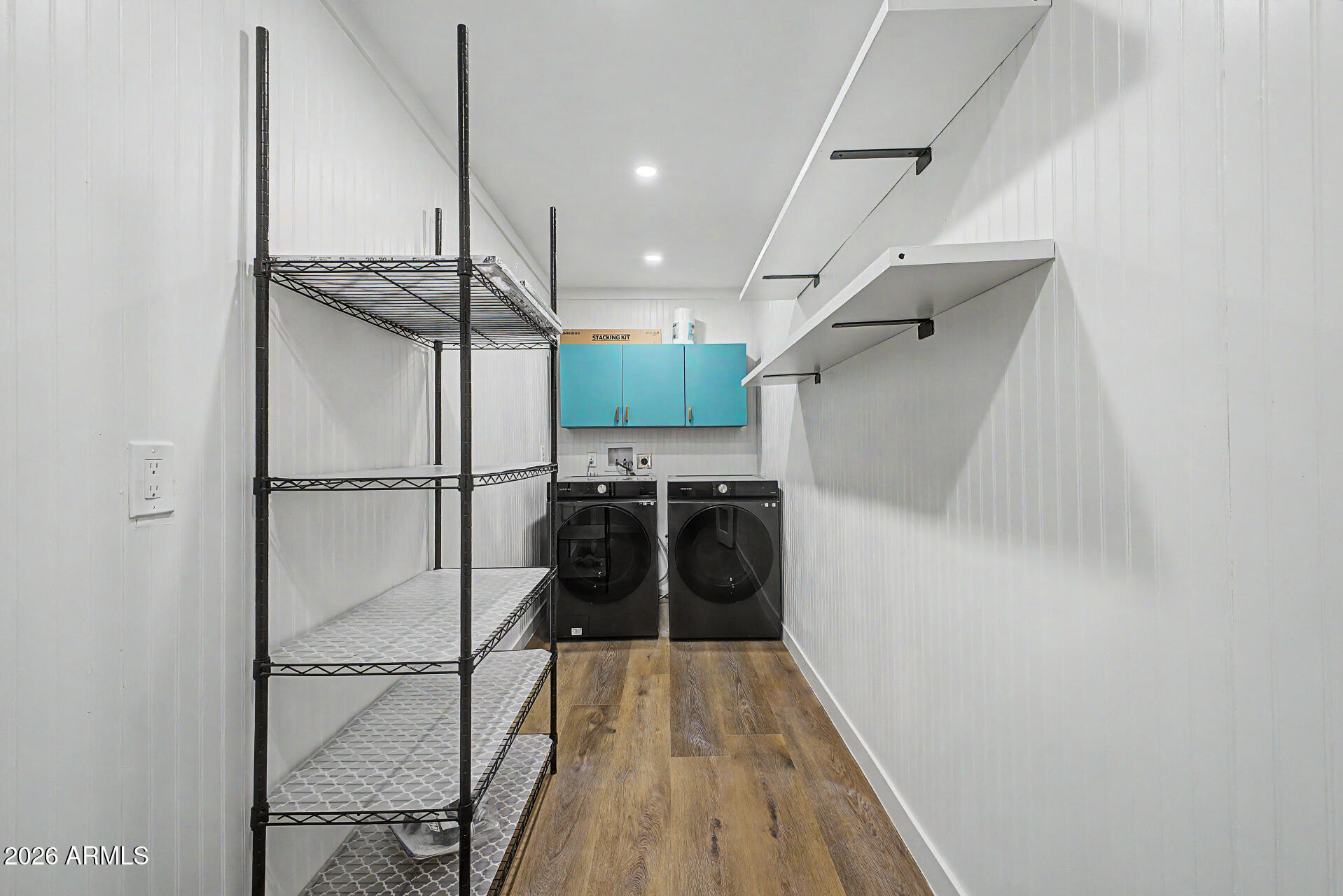 2552 East Brown Road Mesa, AZ 85213 - Photo 30 of 37 28 - Brown