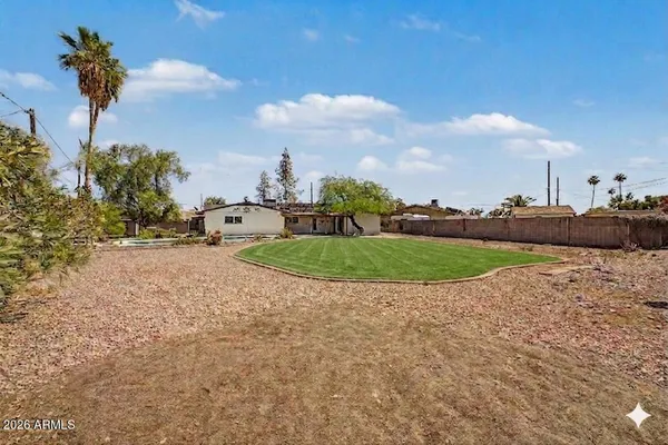 $590,000 | 2552 East Brown Road, Mesa, AZ 85213